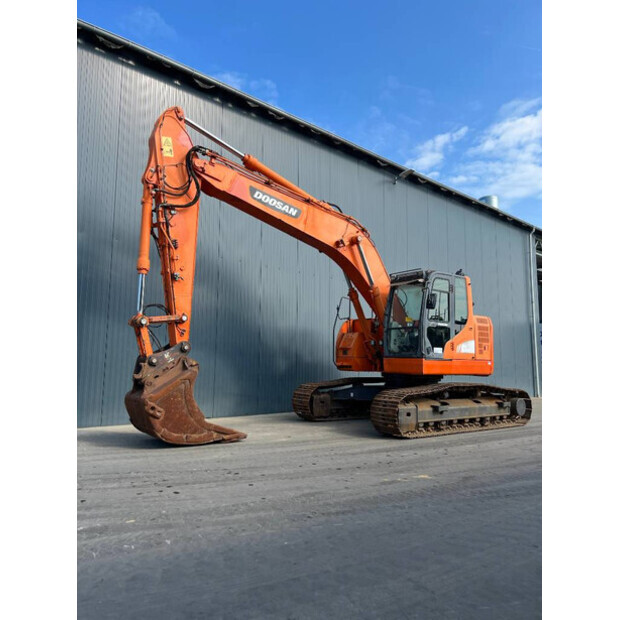 2012 Doosan DX235LCR-42579606