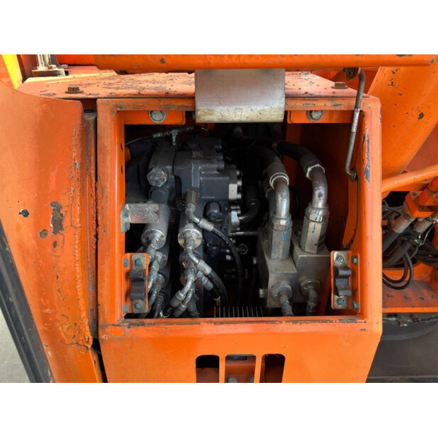 2012 Doosan DX235LCR-42579620