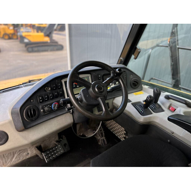 2017 Caterpillar 735C-42580311