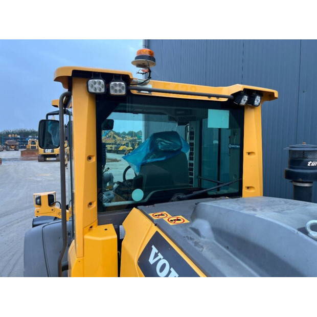 2015 Volvo L90H-42581257