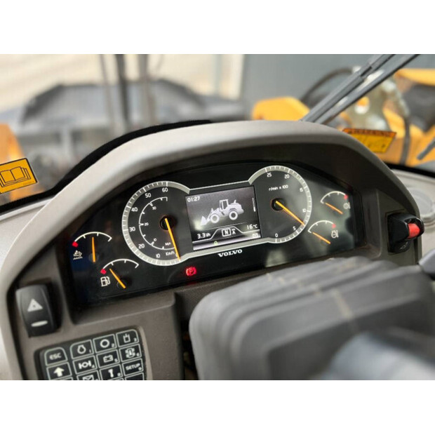 2015 Volvo L90H-42581292