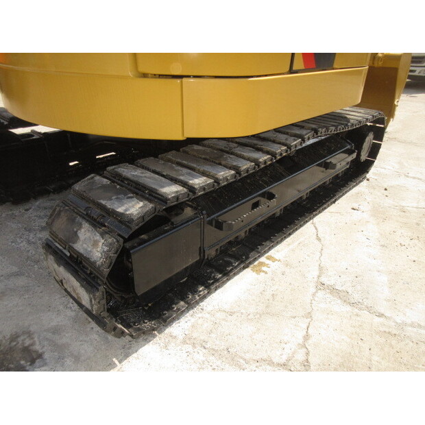 2019 كاتربيلر 314FCR-42581327