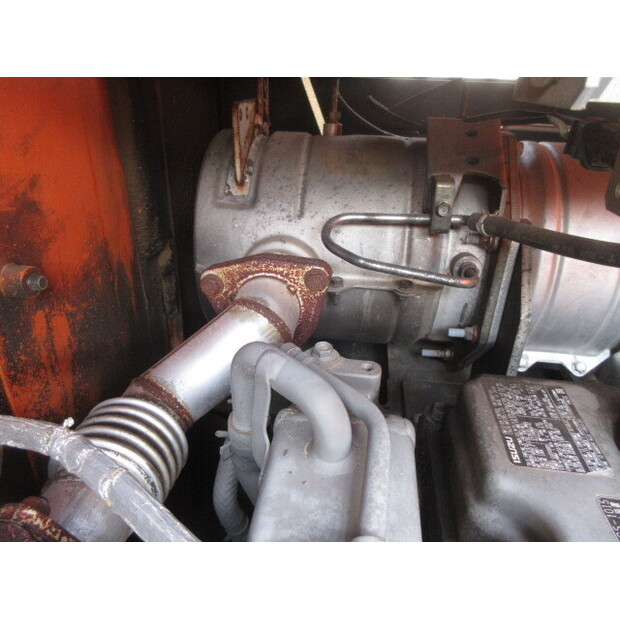 2015 Hitachi ZX135US-5B-42581511