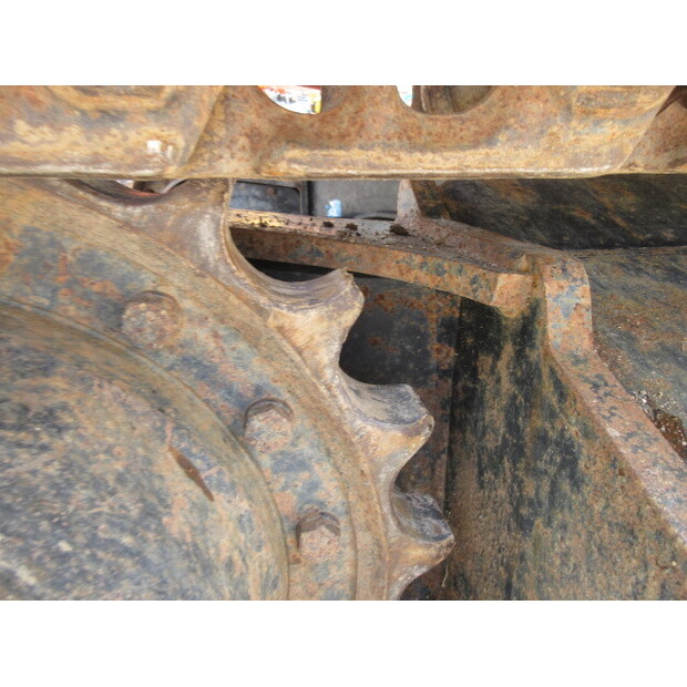 2015 Hitachi ZX135US-5B-42581600