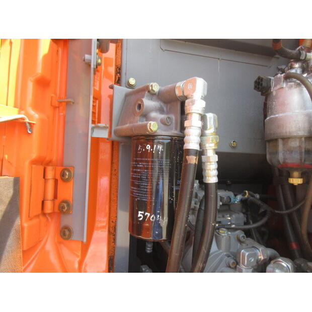 2015 Hitachi ZX135US-5B-42581615