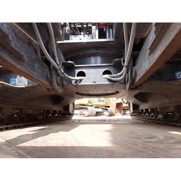 2019 Hitachi ZX135US-6-42581629