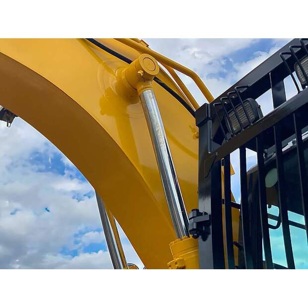 2006 كوماتسو PC138US-2E1-42581801