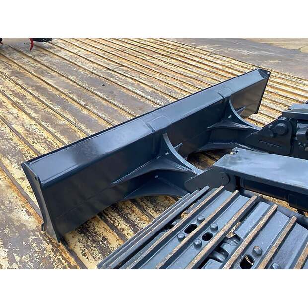 2006 كوماتسو PC138US-2E1-42581803