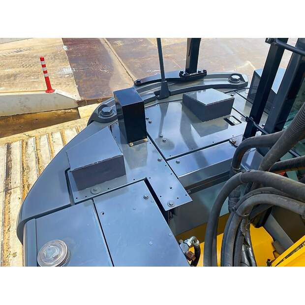 2006 كوماتسو PC138US-2E1-42581811