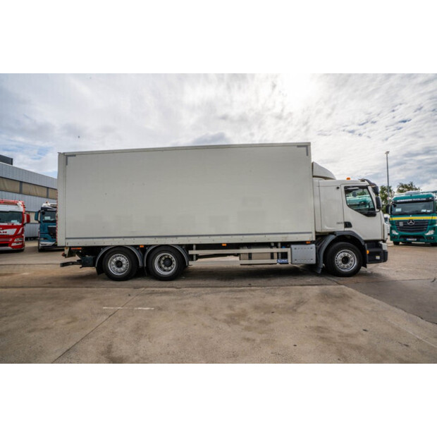 2018 فولفو FE 320-42582343