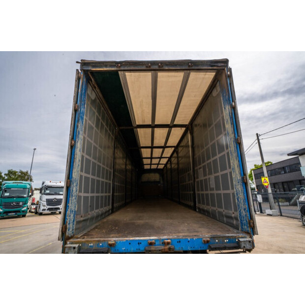 2010 Schmitz Cargobull OTHERS-42582371