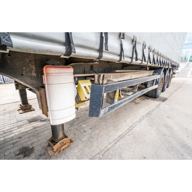 2010 Schmitz Cargobull OTHERS-42582378