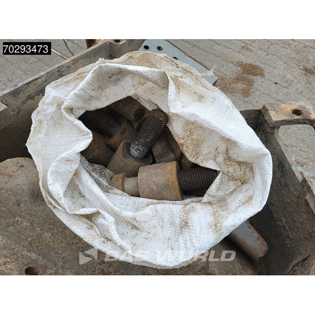 2011 فولفو EC700CL-42583035