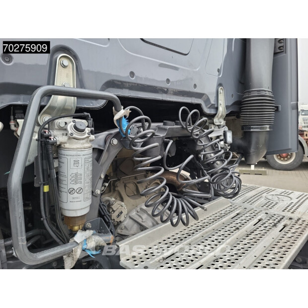2023 مرسيدس بنز ACTROS 1851-42583101