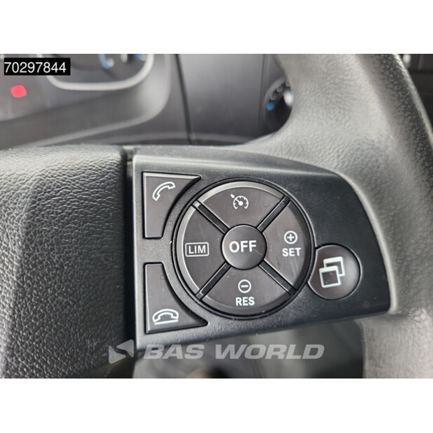 2018 Mercedes-Benz Atego 1530-42583525