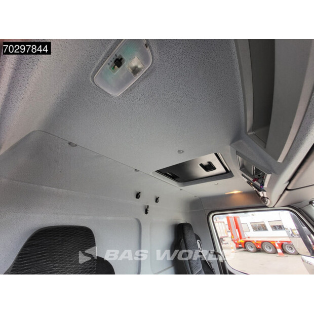2018 Mercedes-Benz Atego 1530-42583530