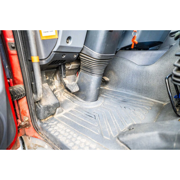 2013 Mercedes-Benz AXOR 2533-42585253