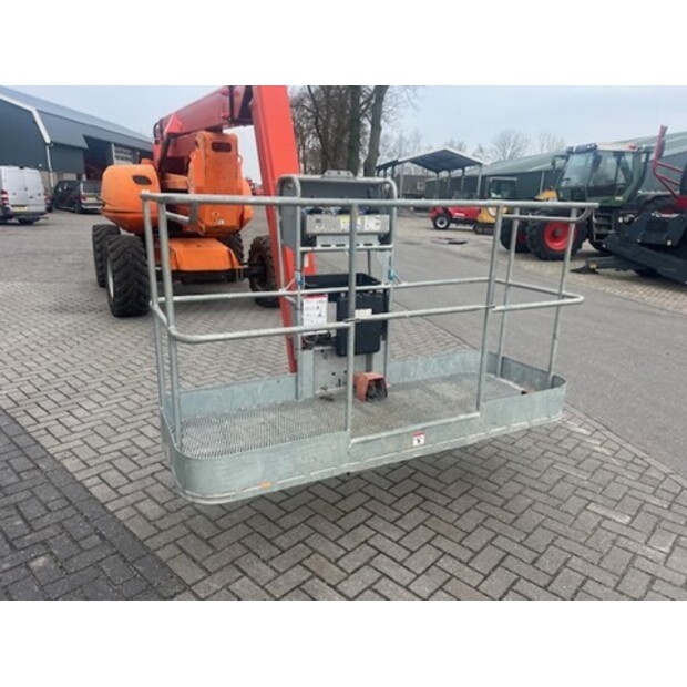 2013 Manitou-42589472