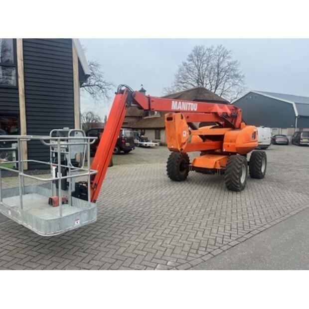 2013 Manitou-42589475