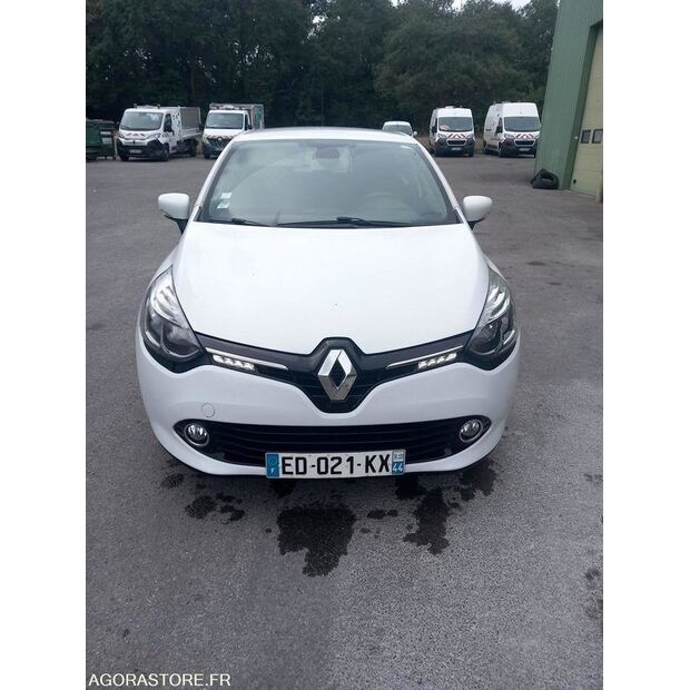 2016 Renault Clio-42598679