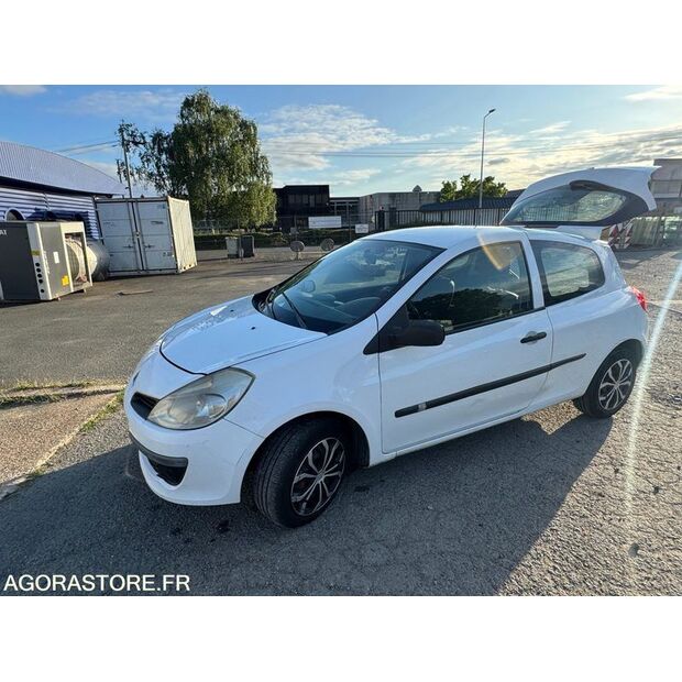2006 Renault Clio-42598772