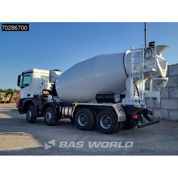 2022 مرسيدس بنز Arocs 4142-42599496