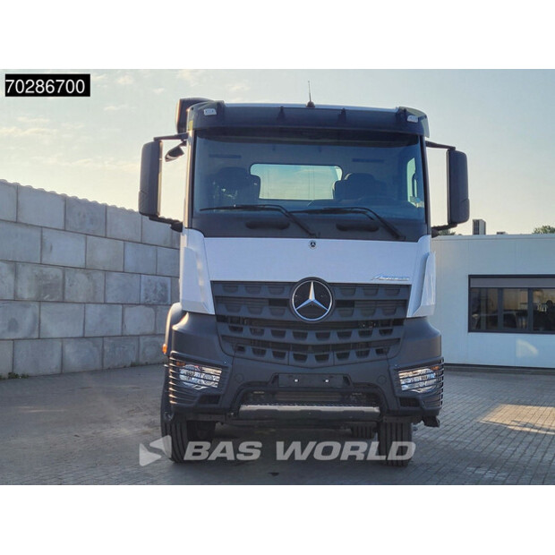 2022 مرسيدس بنز Arocs 4142-42599499