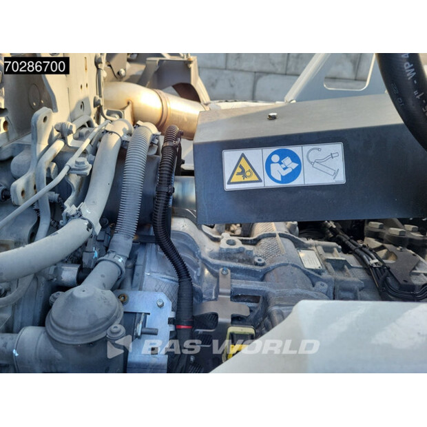 2022 مرسيدس بنز Arocs 4142-42599504
