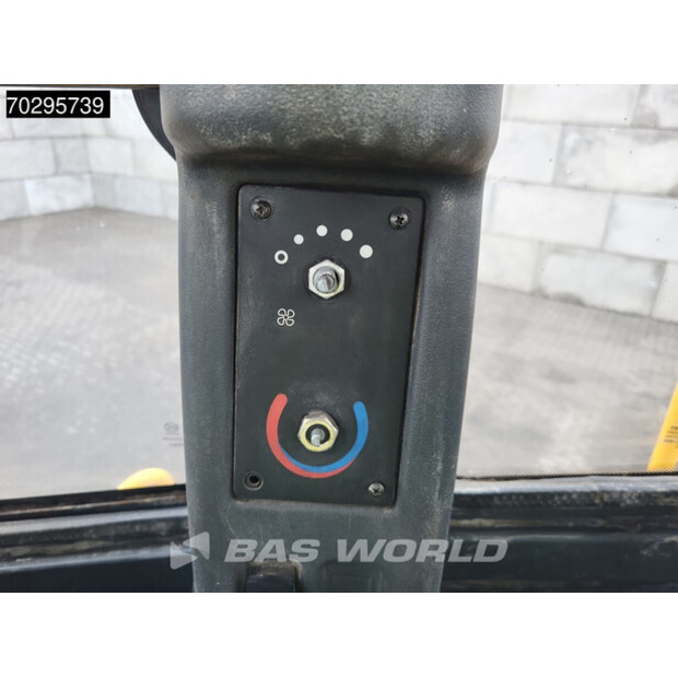 2013 BELL L1806E-42599957