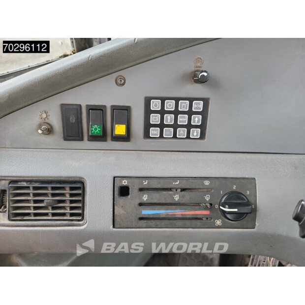2005 فولفو A40D-42600038
