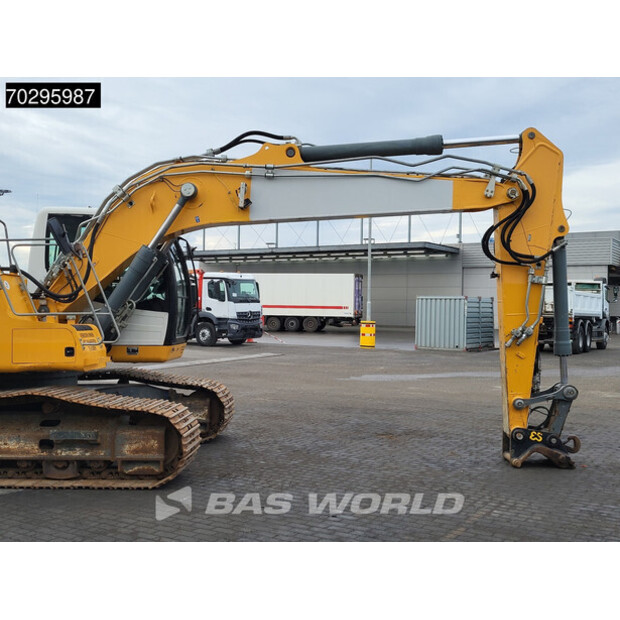 2016 ليبهير R922LC-42600050