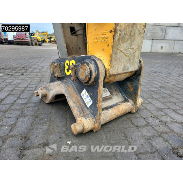 2016 ليبهير R922LC-42600056