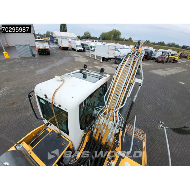 2016 ليبهير R922LC-42600061