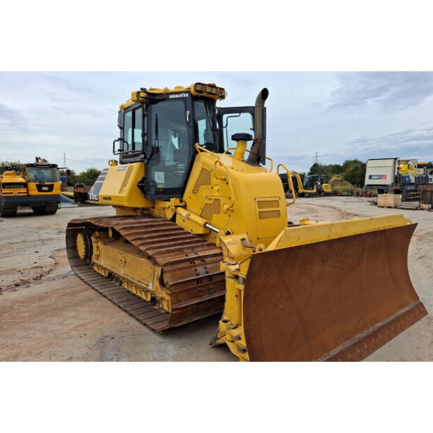 2023 Komatsu D61PXi-24E0-42601117