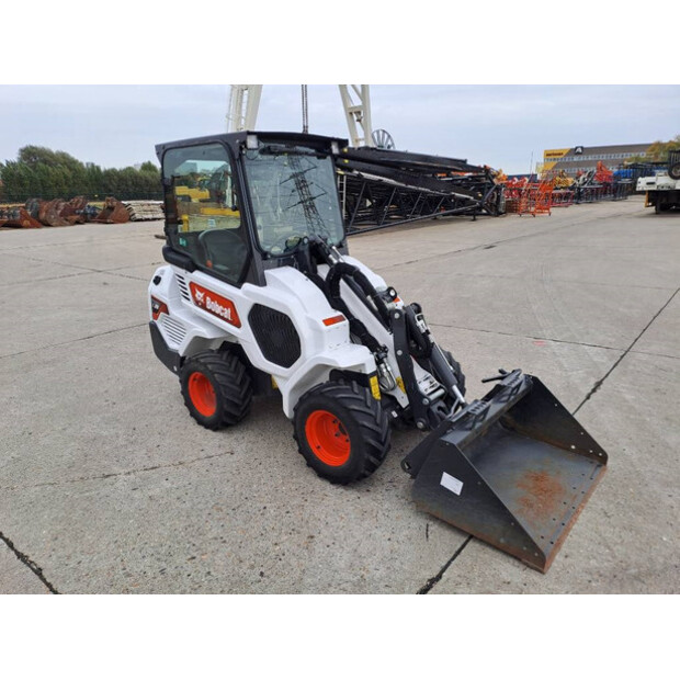 2021 بوبكات L28-42601125
