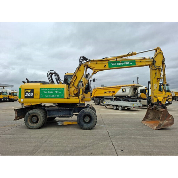 2005 Komatsu PW 200-7H-42601175