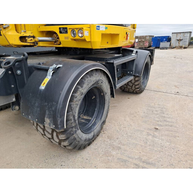 2023 Komatsu PW138MR-11E0-42601254