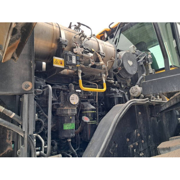 2023 كوماتسو WA475-10E0-42601306