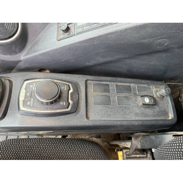 2018 Hyundai HX300LR-42601439