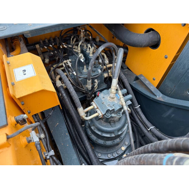 2018 Hyundai HX300LR-42601454