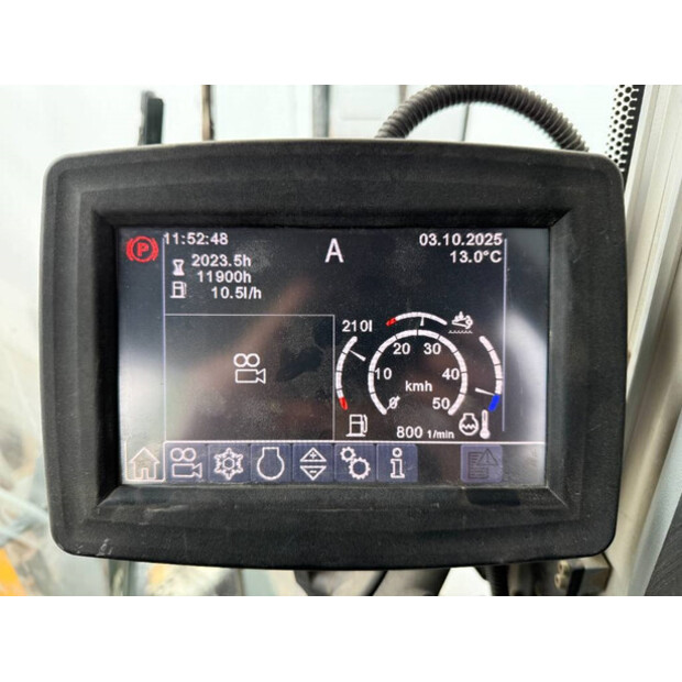 2017 ليبهير L550-42601470