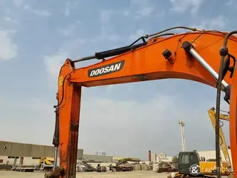2016-doosan-dx225lc-9c-1322152-42602611