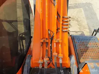 2016-doosan-dx225lc-9c-1322152-42602616