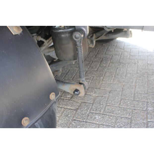 2010 Volvo FM370-42603574