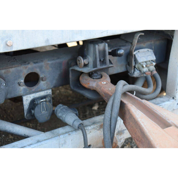 2002 Iveco 40C-42603687