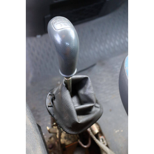2002 Iveco 40C-42603698