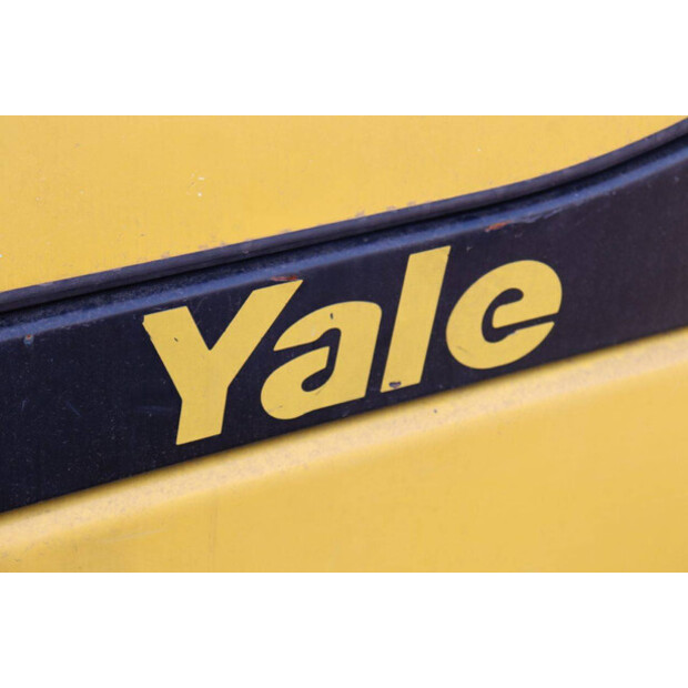 2017 Yale GLP25VXE2170-42604000
