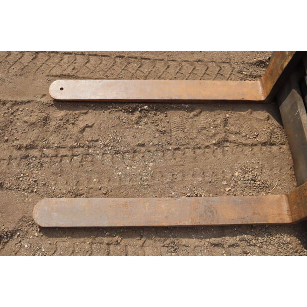 Datsun PF 20-42604629