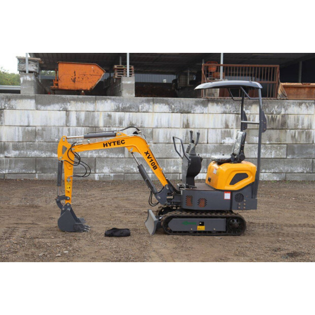 2022 Hytec XV10B-42604713