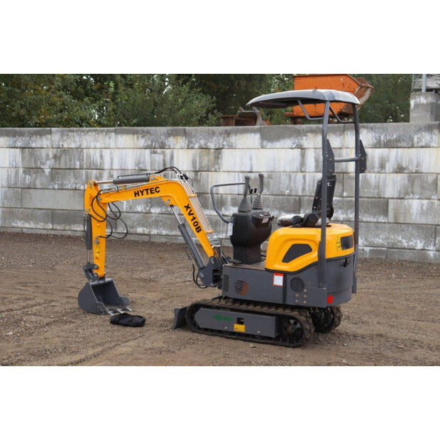 2022 Hytec XV10B-42604716